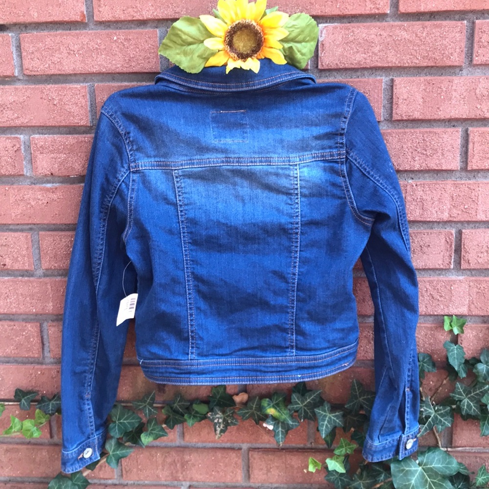💰5 -4- $20💰 Justice girls jean jacket - Picture 2 of 5